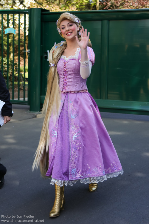 fuckyeahdisneyfacecharacters:Rapunzel