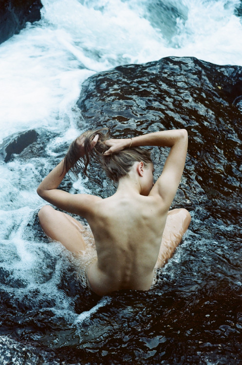 ransomltd:  Lauren in the river. Shot on Kodak Portra 160 using a Leica M2.
