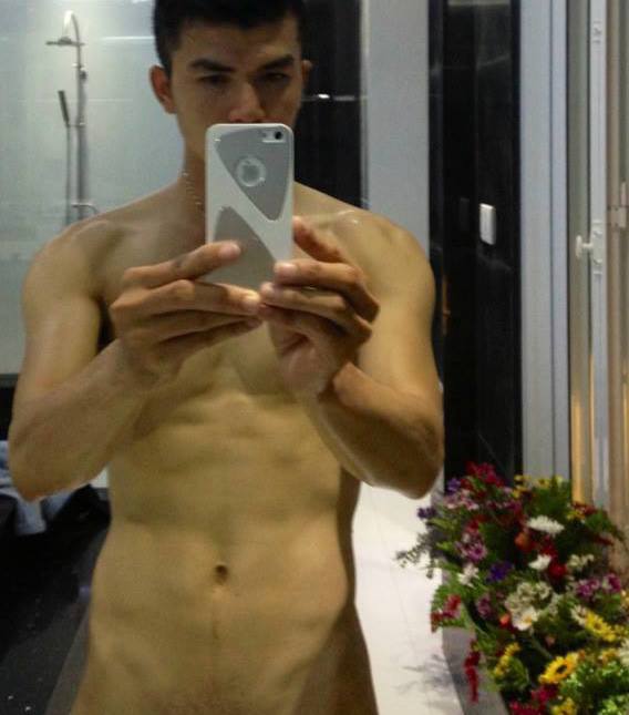 siroman91:  Hot Viet guy &lt;3