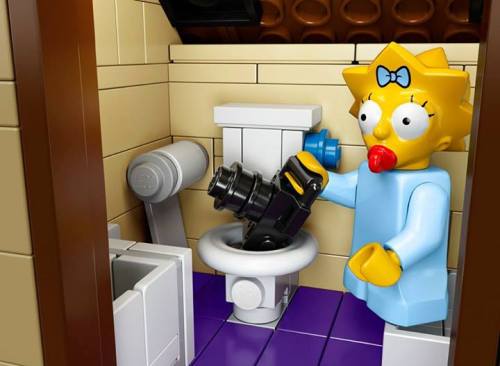 geek-art:  Geek-Art.net Run, you fouls Lego Simpsons are coming !!! More pics here  #geekart  