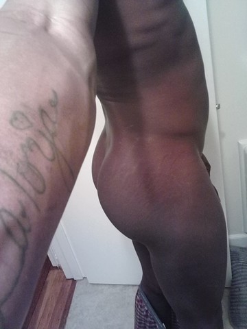 sexiboyz:  traps-n-trade:  Keep da Submissions cummin    Traps-N-Trade follow us