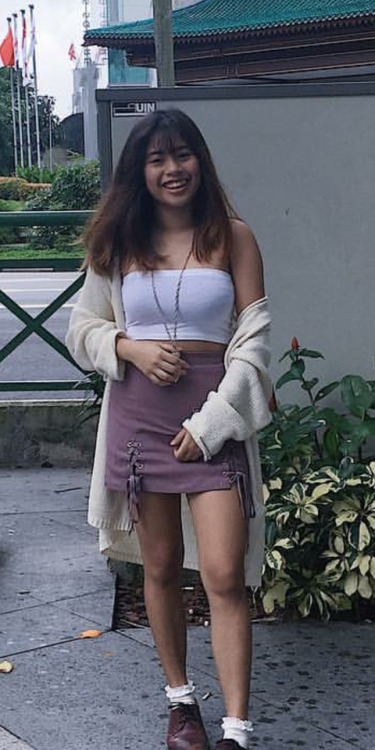 sgf-station: sgmiruwa:So HAWT! Fulfill your fetishes now over at our website!Singapore Largest Used 