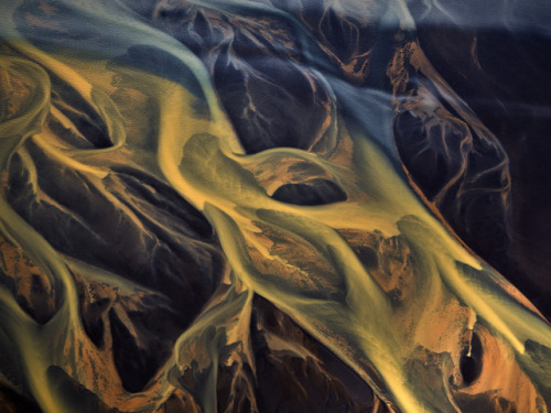 itscolossal: Abstract Patterns Emerge from Iceland’s Colorful Topography in Aerial Photographs by Stas Bartnikas