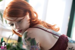Lass-And-Suicide:  Lass In “I Limoni” For Suicide Girls