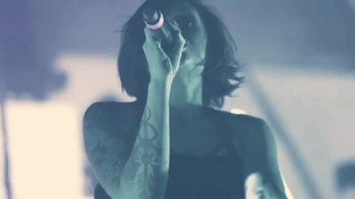 martakrewella:  New World Tour 🌍💫