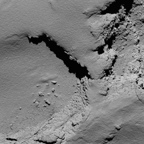 humanoidhistory:September 30, 2016: Views of Comet 67P/Churyumov-Gerasimenko captured by the Rosetta