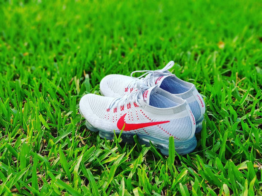 #nike#vapor#vapormax#flyknit#og#airmax#swoosh#park#grass#picnic