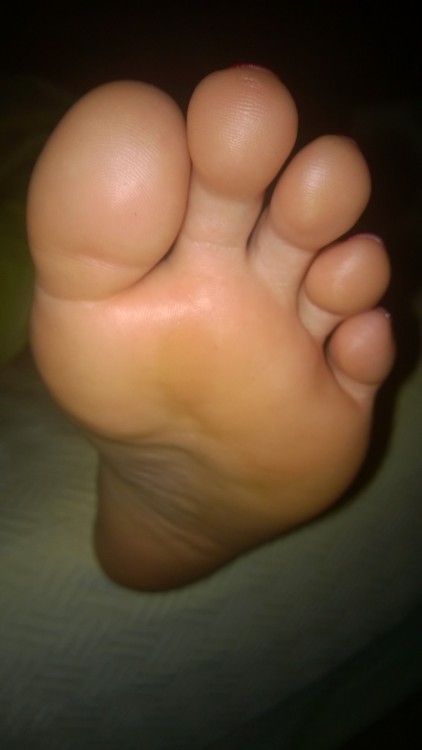 mssweetnesshasprettytoes:Xmas soles ~Sweetness soles