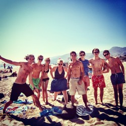 funforlouis:  Beach fun with @joe_sugg @zozeebo