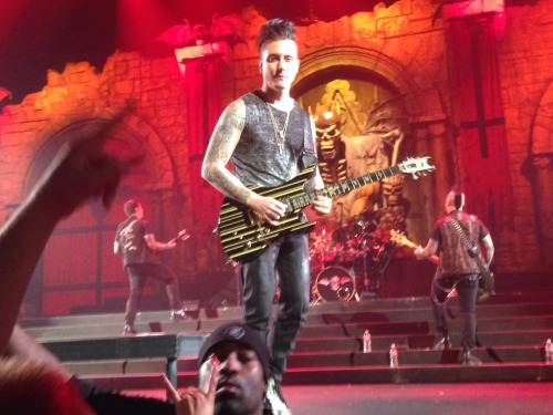 socalmomma:
“ October 2013 Dallas Hail to the King Tour
”
Sweet, thanks for sharing \m/