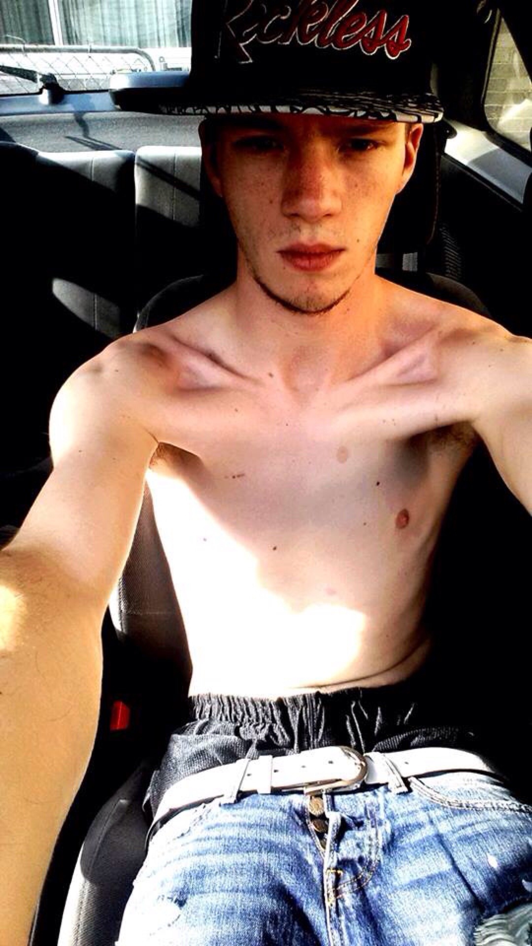 inmateprego:  basketballshortsftw:  If it’s one thing I love, it’s when guys