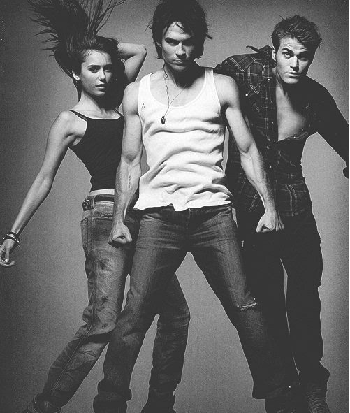 vampires-liars-and-pretty-faces:  TVD is coming. 