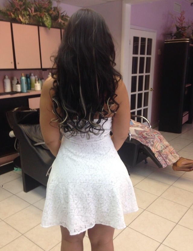 tv424:  I wouldn’t pull out  Nice back n front!Reblog, like, follow&hellip;