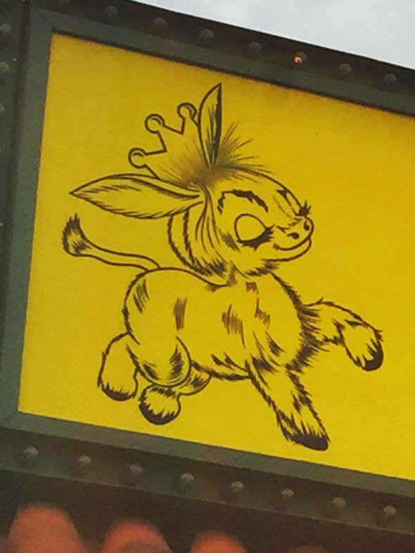 juliancallos:  I’ve always admired the mascot of the Burrito King restaurant on