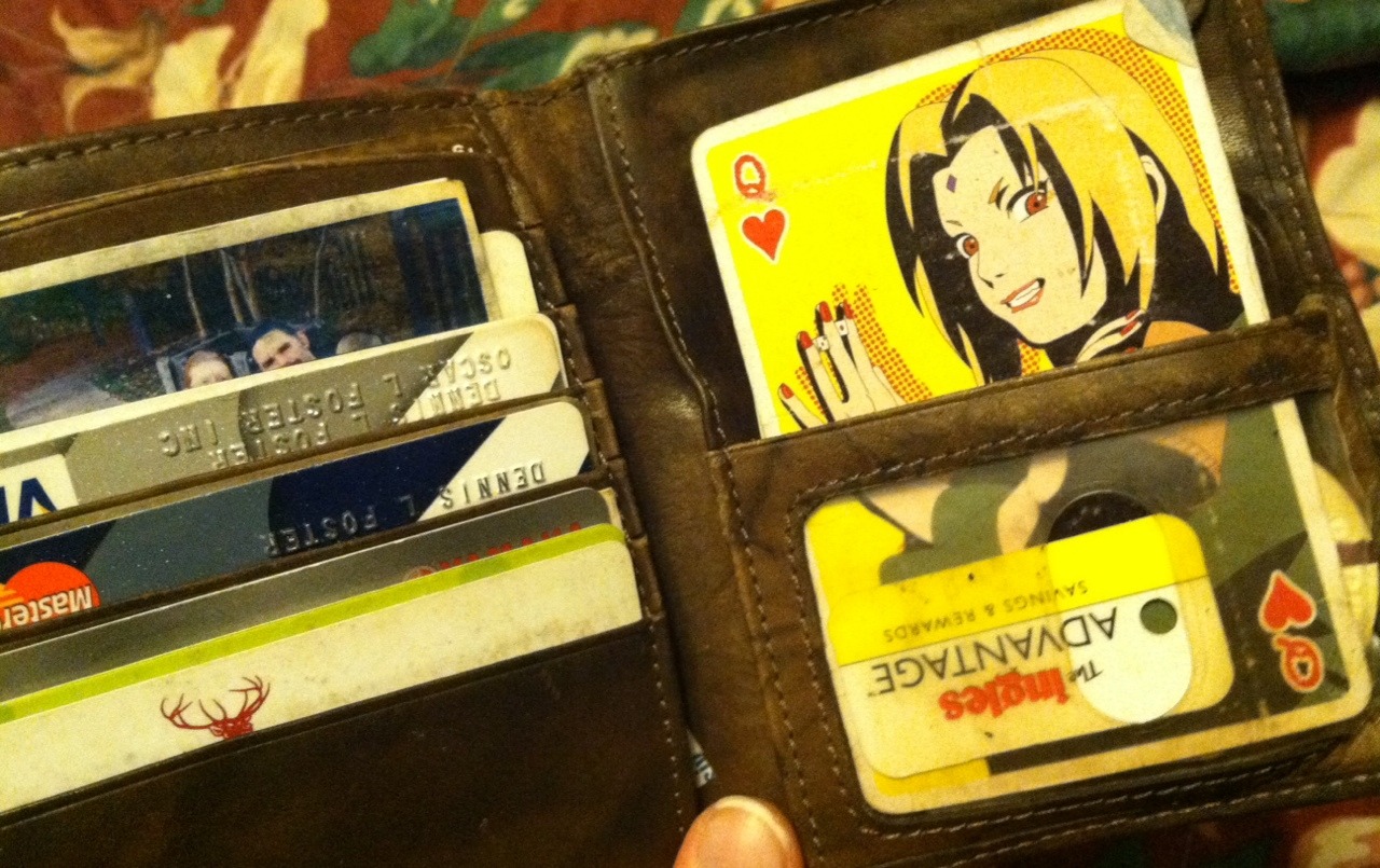 kouha:  My dad has had this tsunade card in his wallet for over five years and he