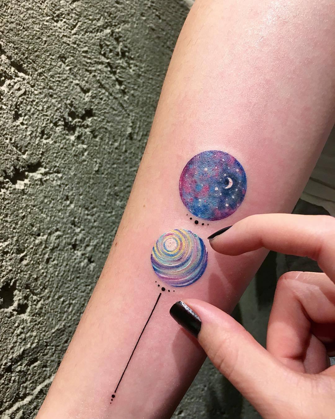 artmania-feed:  Stunning Dreamlike Circular Tattoos by Eva Krbdk Istanbul-based artist