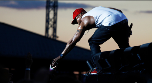 lamarworld:  Rapper/actor LL Cool J ass appreciation 