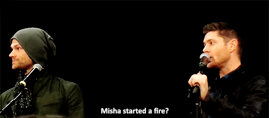 mishasminions:  HERE’S JENSEN OBJECTIFYING MISHA WITH THE TERM “HOT”, AND JARED
