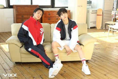 officialrovix:Ravi &amp; Hongbin @ 2019 Fila Endorsement Shooting Behind | © Naver