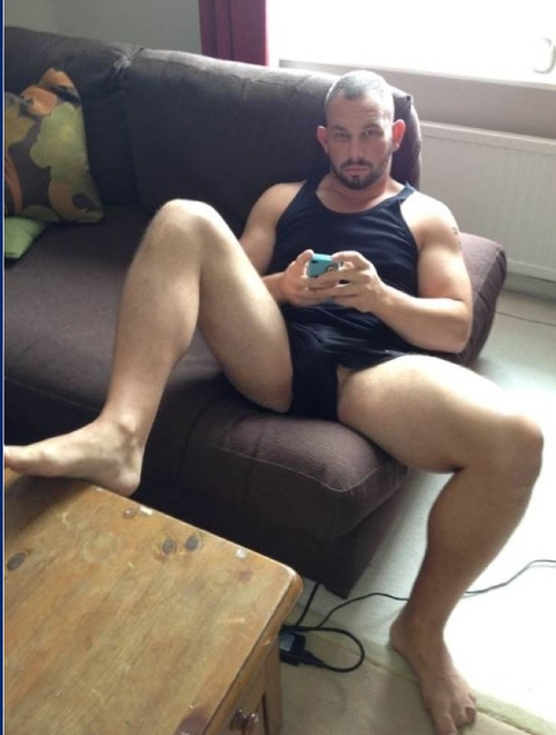 over40gayblacksingle:  YUMMMM. ALL THE MAN I NEED?
