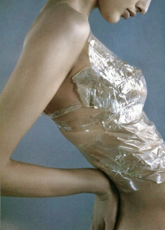 lolaveda: Photographed by Jean-Baptiste Mondino for Jalouse, 1998