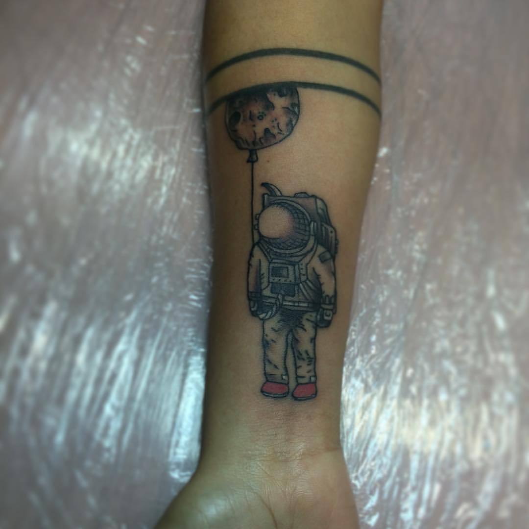 Primero parte Tattoo espacial! :) #tattoo #tatuaje #tatu #ink #inked #inkup #inklife