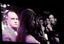 delreigns:  Lana receiving a present from a fan 