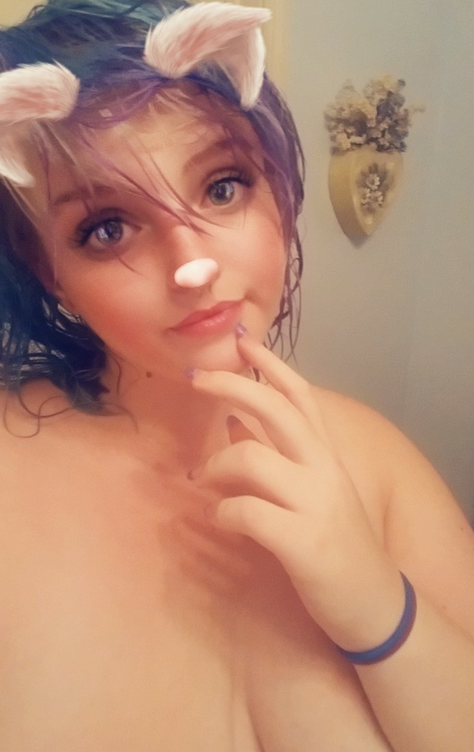 princesa-de-sol:  I cried in the shower because my birthday is tomorrow and I have