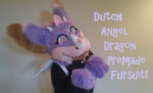 A few months ago I finished up this Dutch Angel Dragon! This was such a fun and challenging costume 