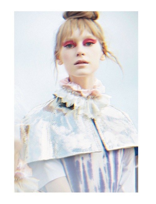 Subtly Sci-fi, dreamy and chic- The “Cosmic Girl” editorial from Glamour France May 2013