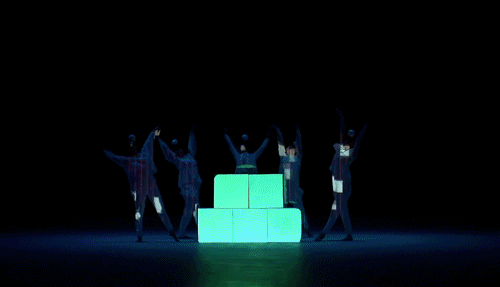 prostheticknowledge:  Dance + Projection Mapping Part of a collection of visual experiments