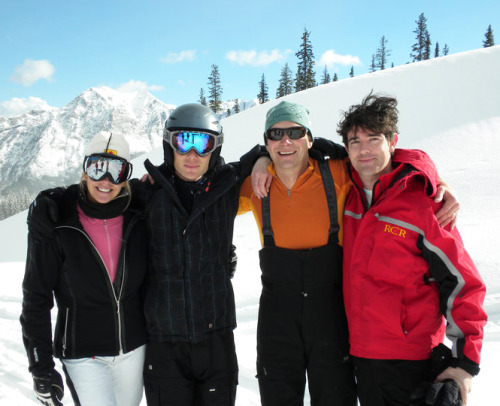 ohfuckyeahcillianmurphy: On the slopes of Alberta, Canada with ski instructors Maureen and Matt Most