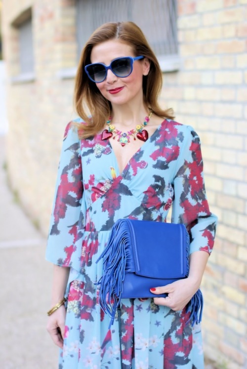 Metisu dress and Iaya Asciani clutch