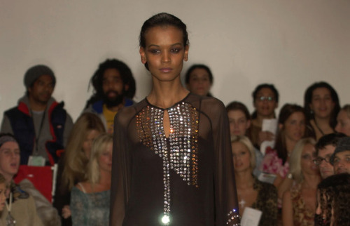 dvf fw02