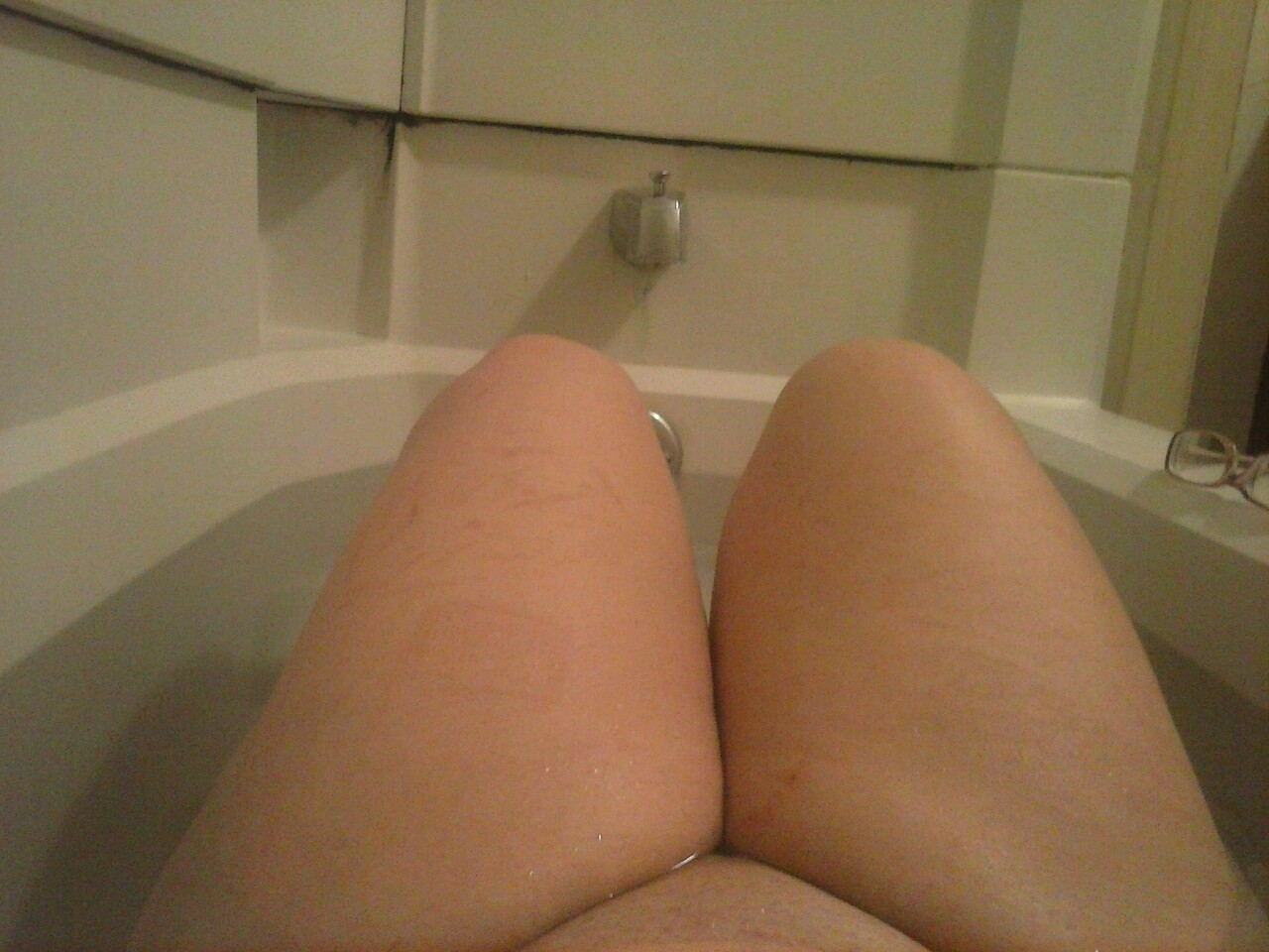iambabygirllust:  Please be nice…  They look so soft 😆