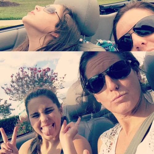 Happy daughter&rsquo;s day to my amazing @lovelilydancer You are my sunshine☀️ #sillycarselfies #not