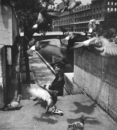 Louis Stettner - Pont-Neuf, 1950 Nudes &amp; Noises  