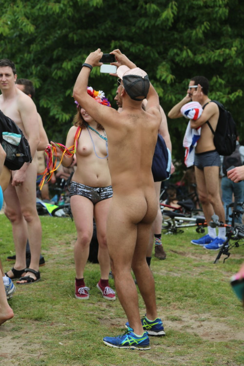 teamwnbr: World Naked Bike Ride Bristol UK 2016 To see more pics of this great event go to… http://publiclynude.tumblr.com/ The WNBR is a world-wide campaign that has a number of key issues it promotes at events all over the world.  Its objectives are: