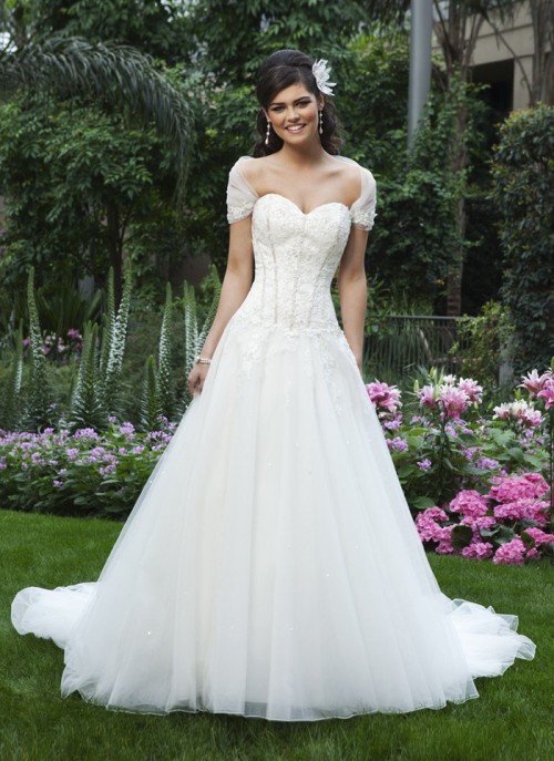 A-line Organza Sweetheart Natural Waist Chapel Train Lace-up Sleeveless Appliques,Beading Wedding Dr