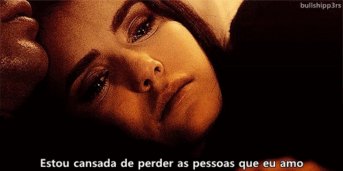 so-the-ceiling-cant-hold-us:  que amava. melhores amigos. estou cansada apenas. 
