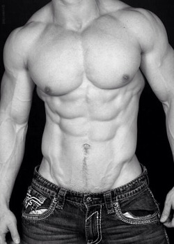 pec-men:  See muscle men at www.pec-men.tumblr.com.