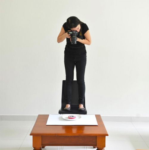 artmesohard:  Art made with Food by the Malaysian artist Hong Yi