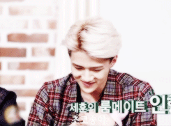 byunbaekku-deactivated20140611:   make me choose between: {requested by searching-for-the-galaxy}