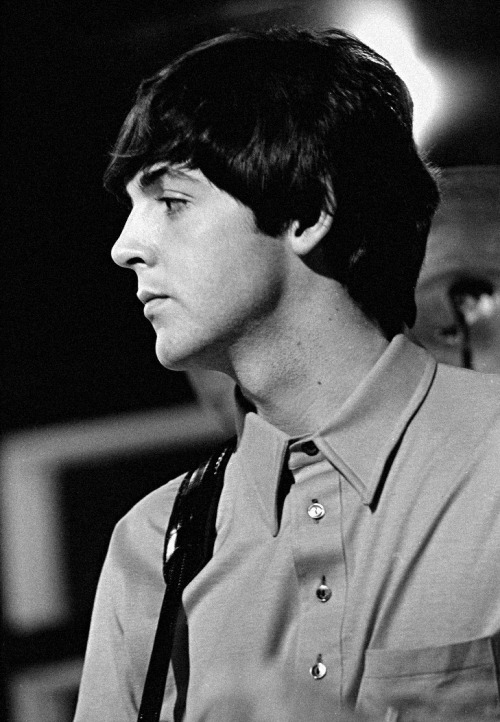 sgt-paul:PAUL MCCARTNEYThank Your Lucky Stars rehearsal; July 11th, 1964.