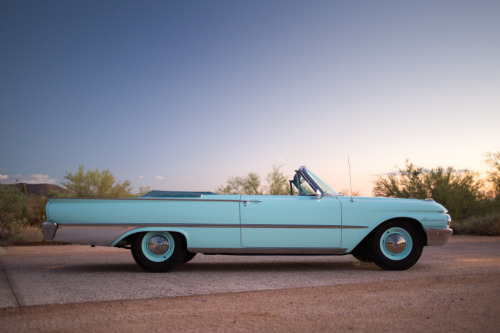 fullthrottleauto:    1961 Ford Galaxie Sunliner 390/401 HP  