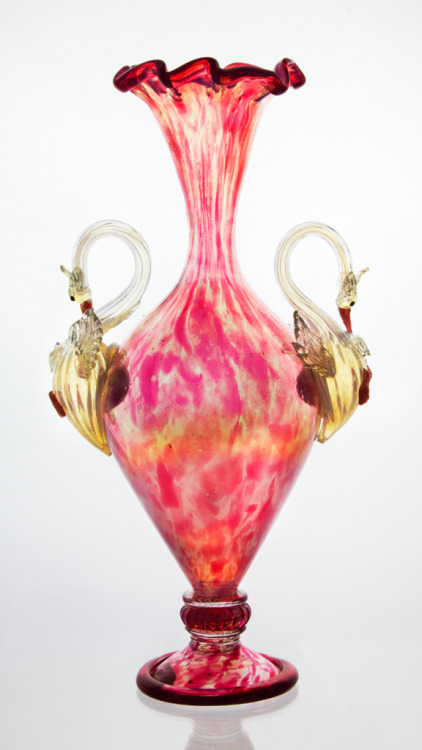 Antonio Salvati, ornamental vase, 1870. Opalescent glass, hand...