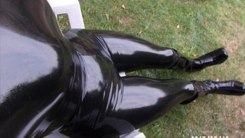 latex outside