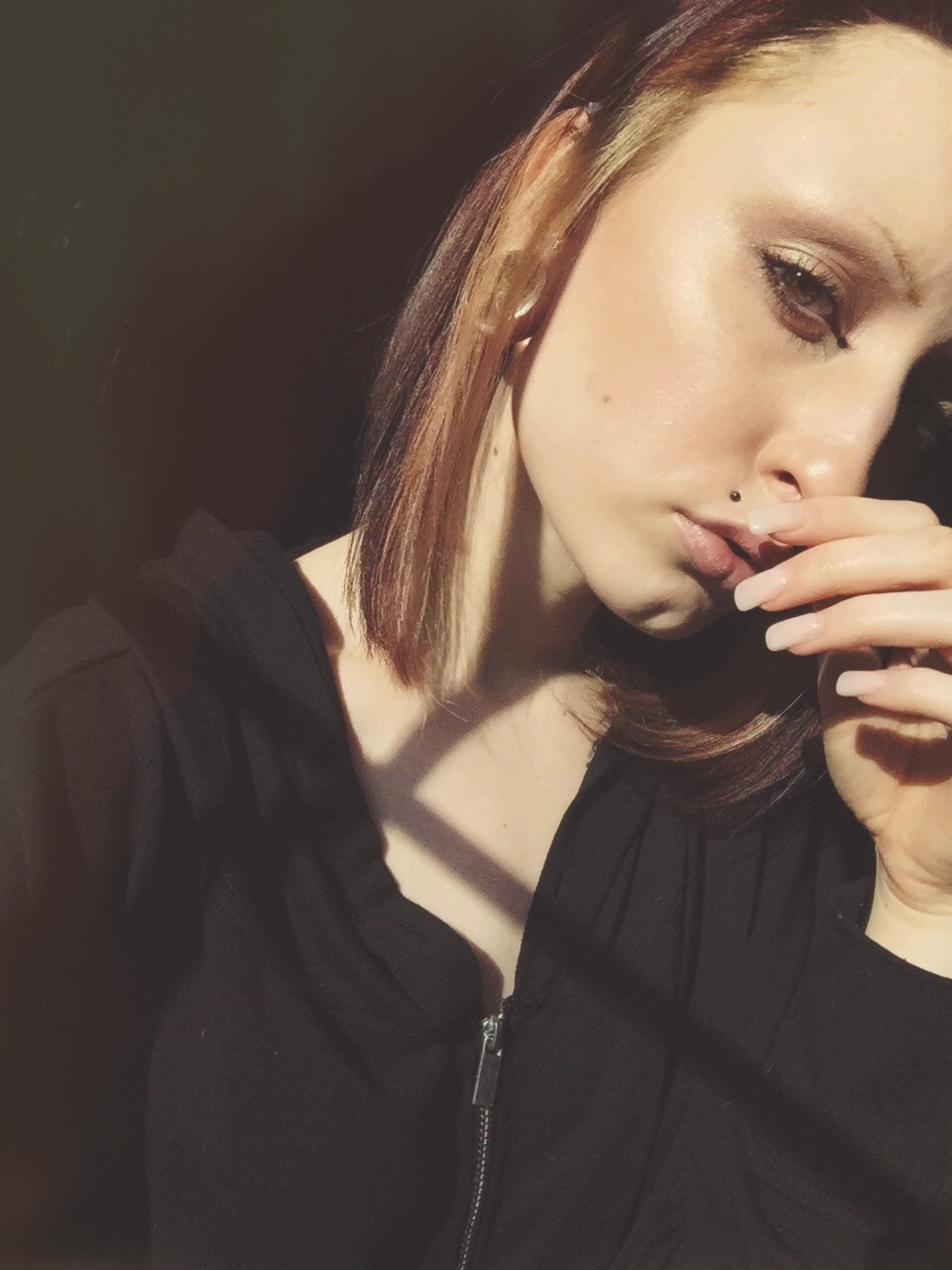 -miranda-ann:  madellena inspired me to lightened my eyebrows because bleached brows