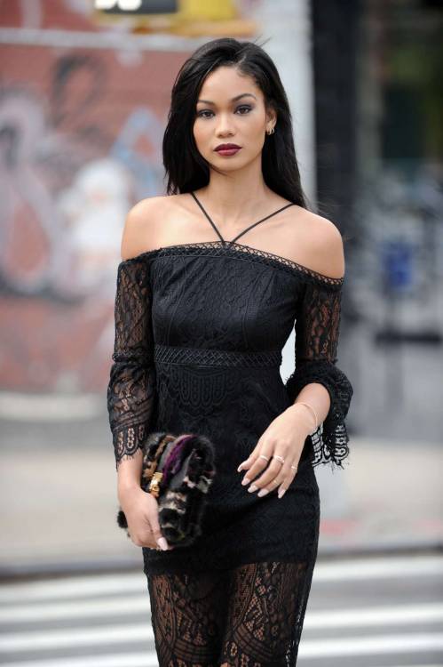 CHANEL IMAN