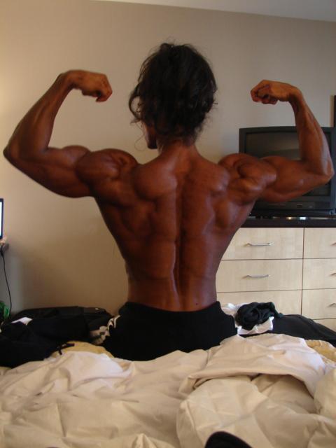 Porn Pics musclemuch:  Im Back ;) 